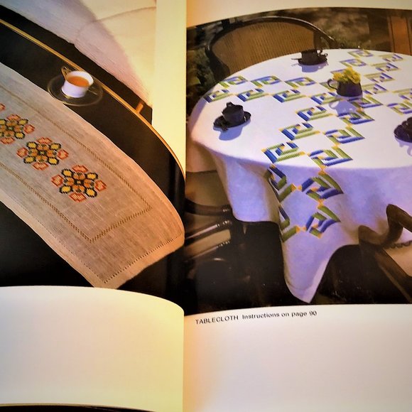 ONDORI Cross Stitch in Small Designs book 1977 - Picture 10 of 13